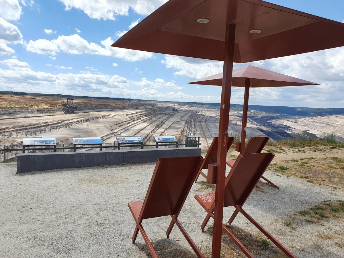 Jufa Hotel Im Bruckenkopfpark - Jülich Dış mekan fotoğraf