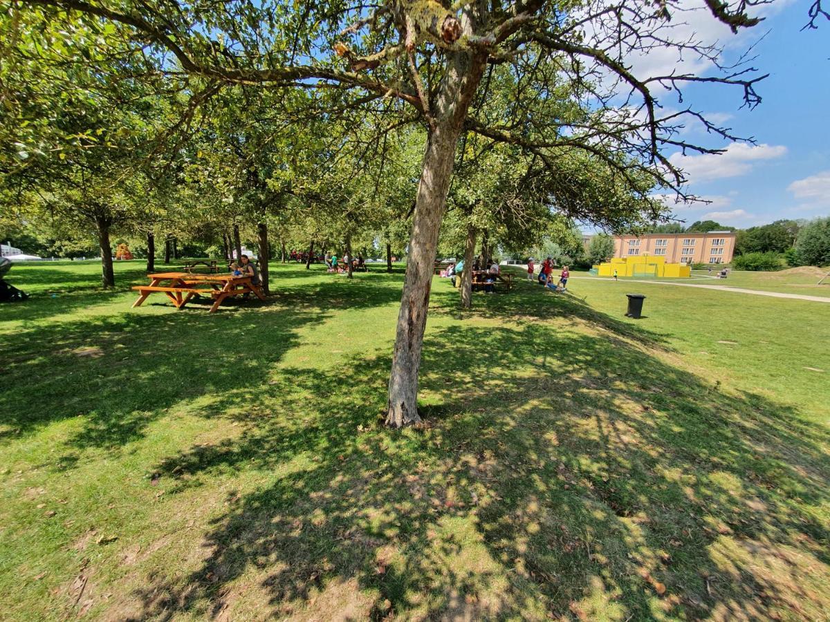 Jufa Hotel Im Bruckenkopfpark - Jülich Dış mekan fotoğraf